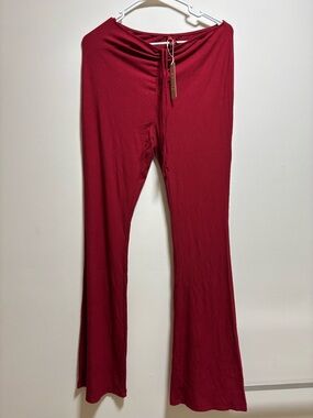 NWT SKIMS Soft Lounge Ruched Front Flare Pants in Brick - Size L